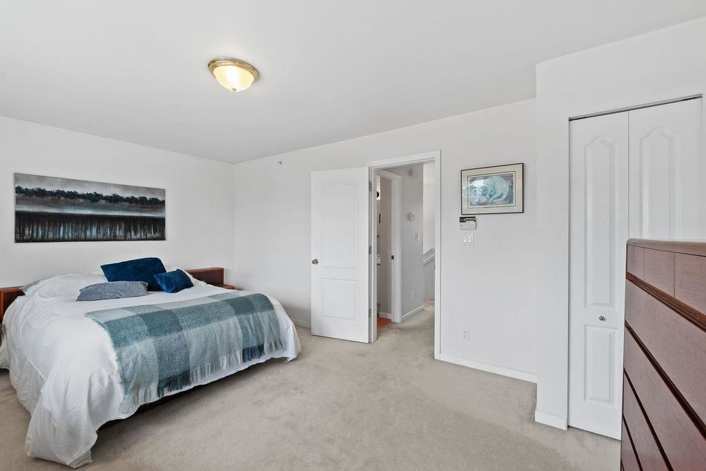 Listing Image 28
