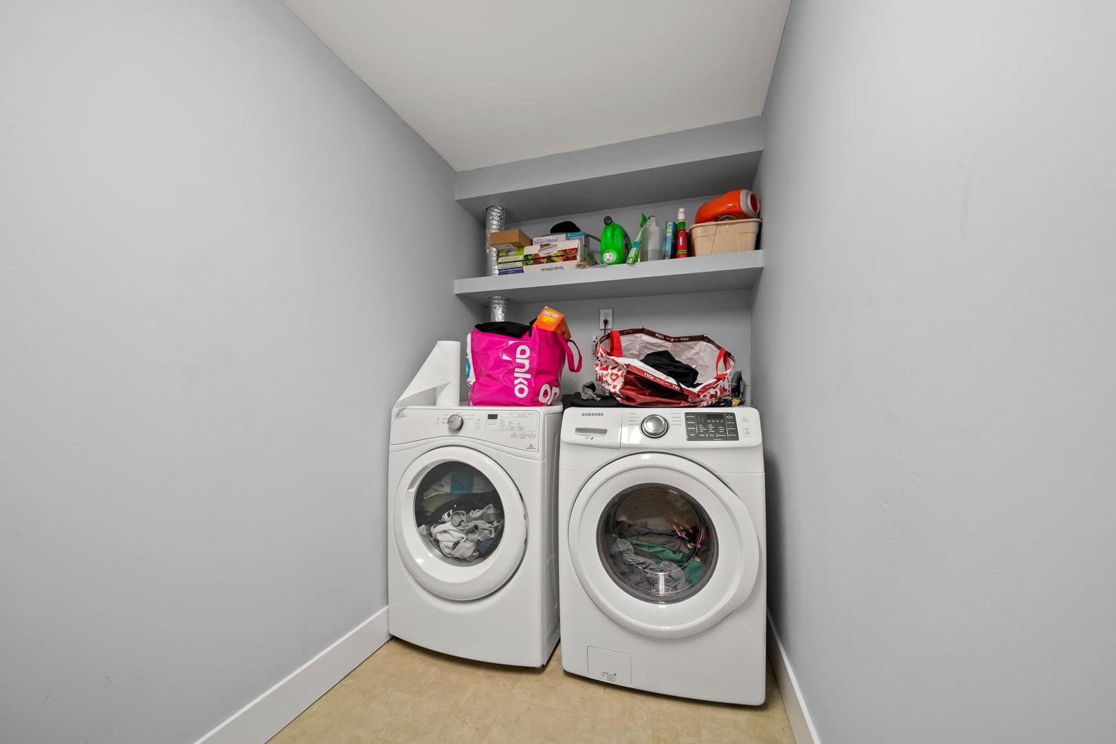 Listing Image 16
