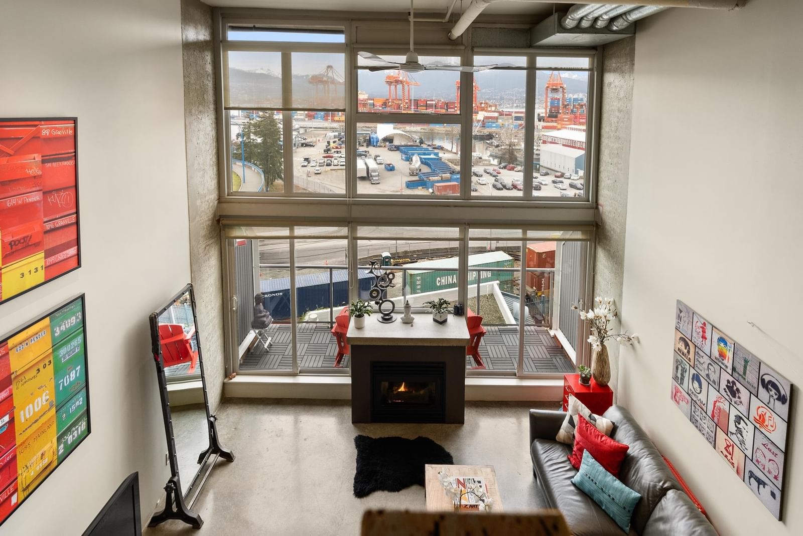 Listing Image 8