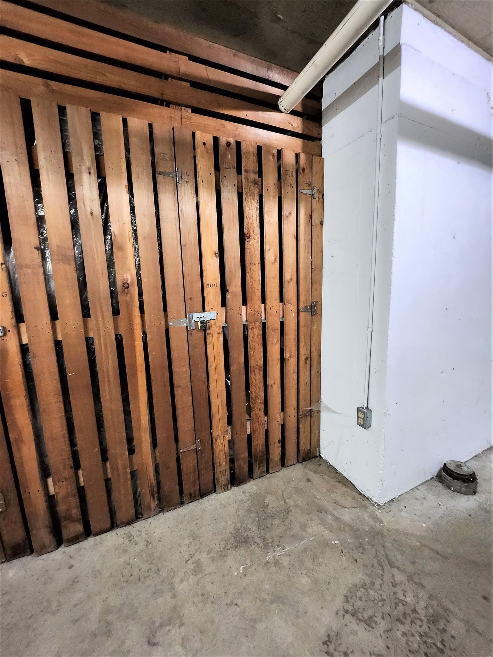 Listing Image 20