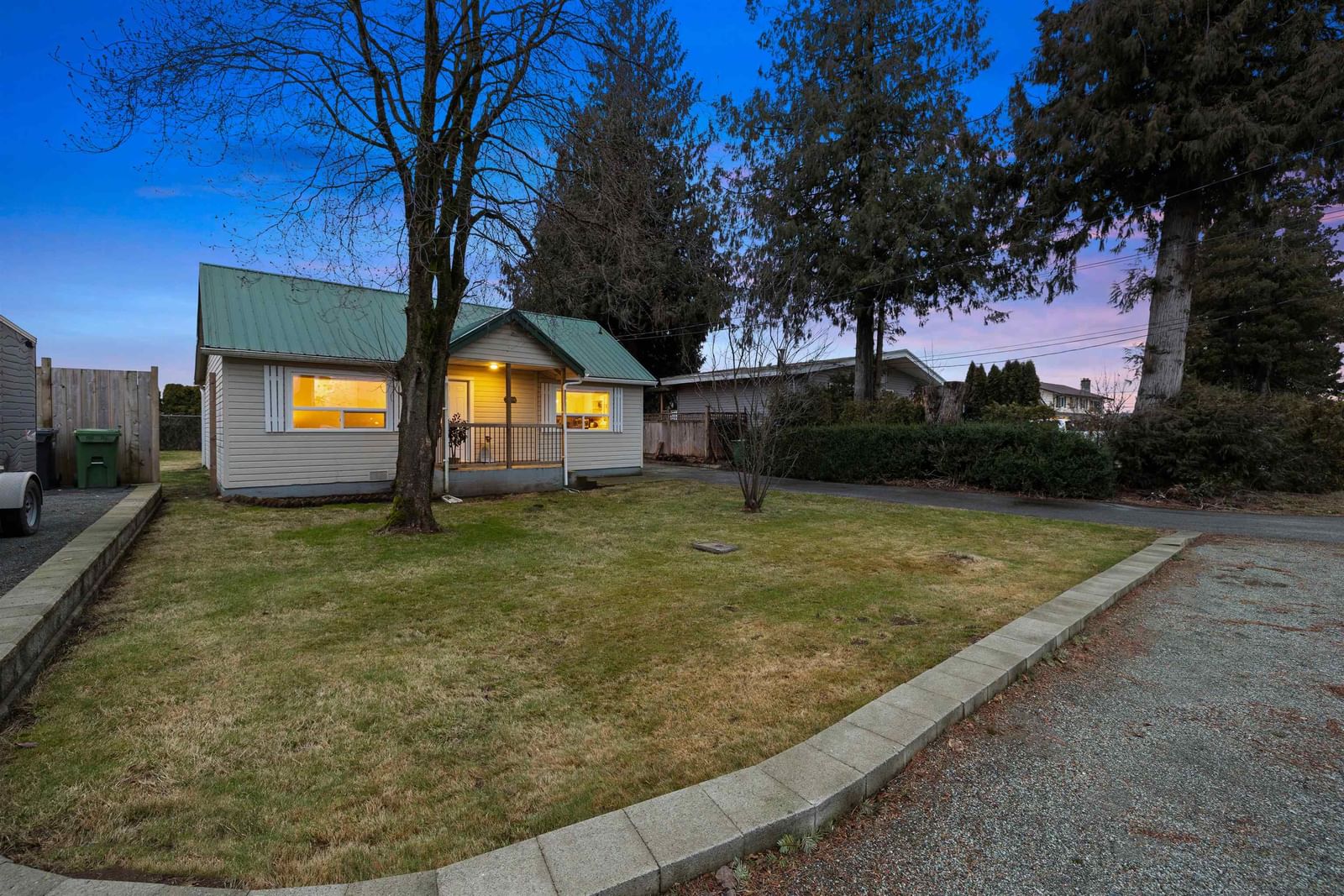 Listing Image 1