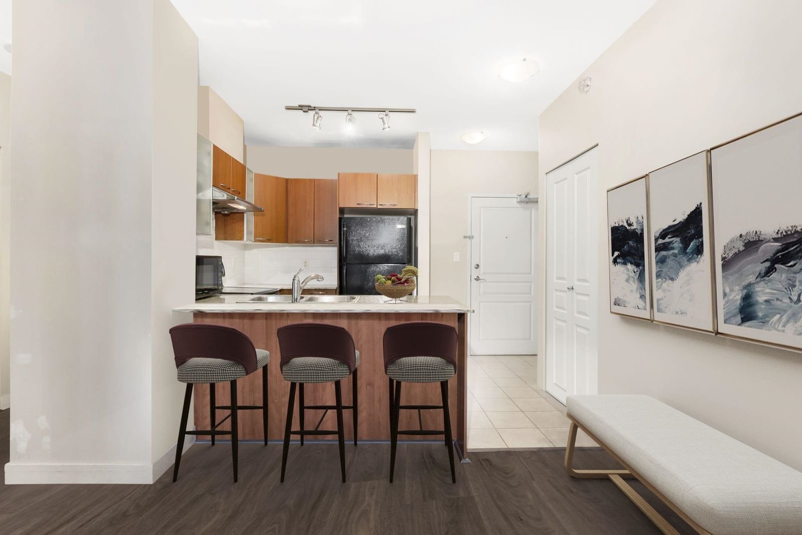 Listing Image 22