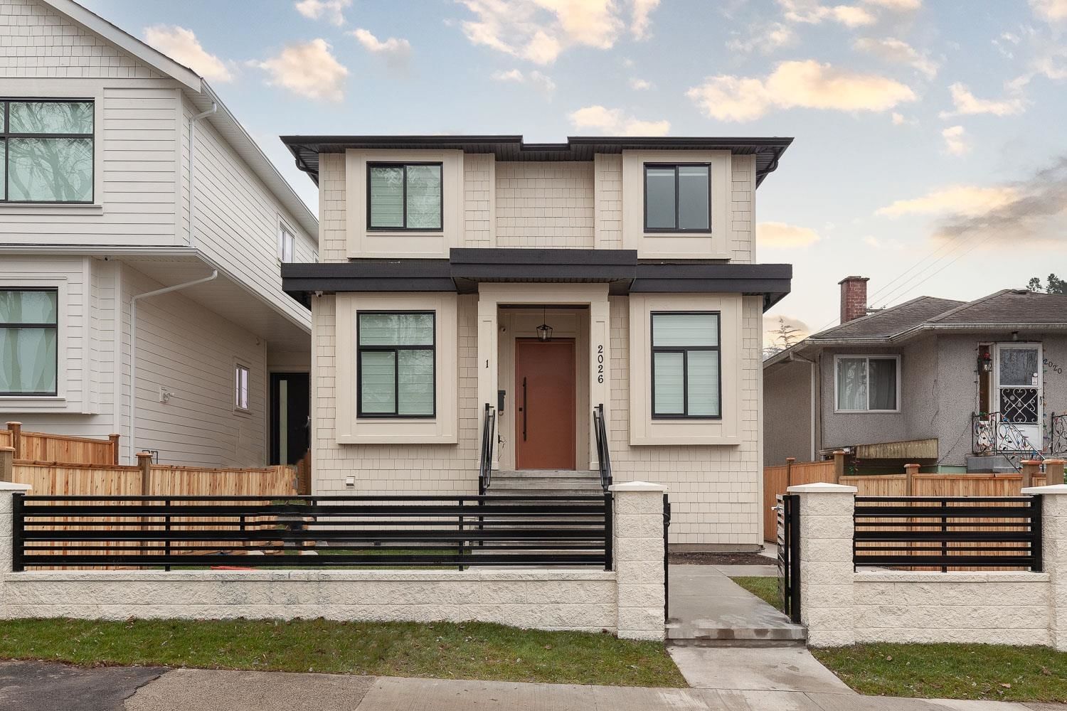 Listing Image 1