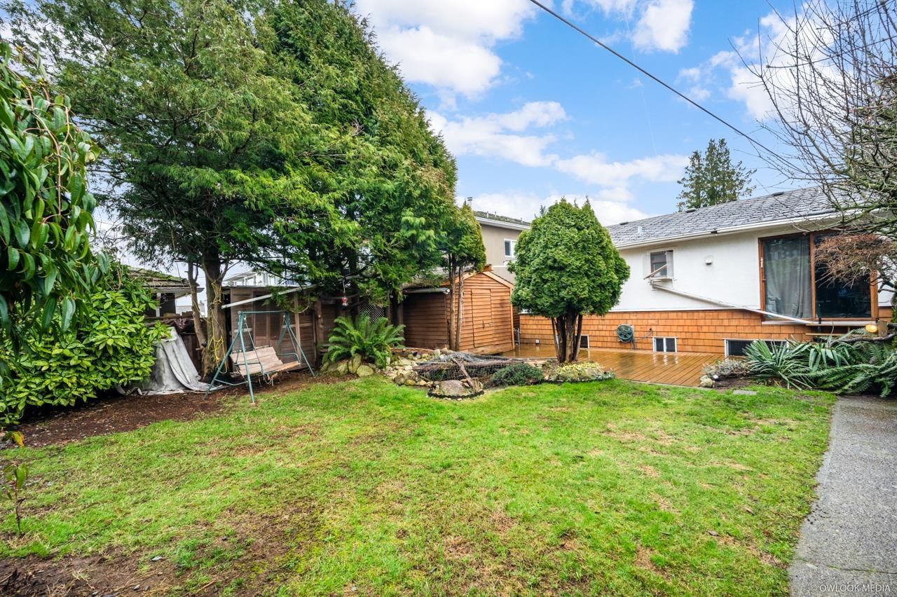 Listing Image 6