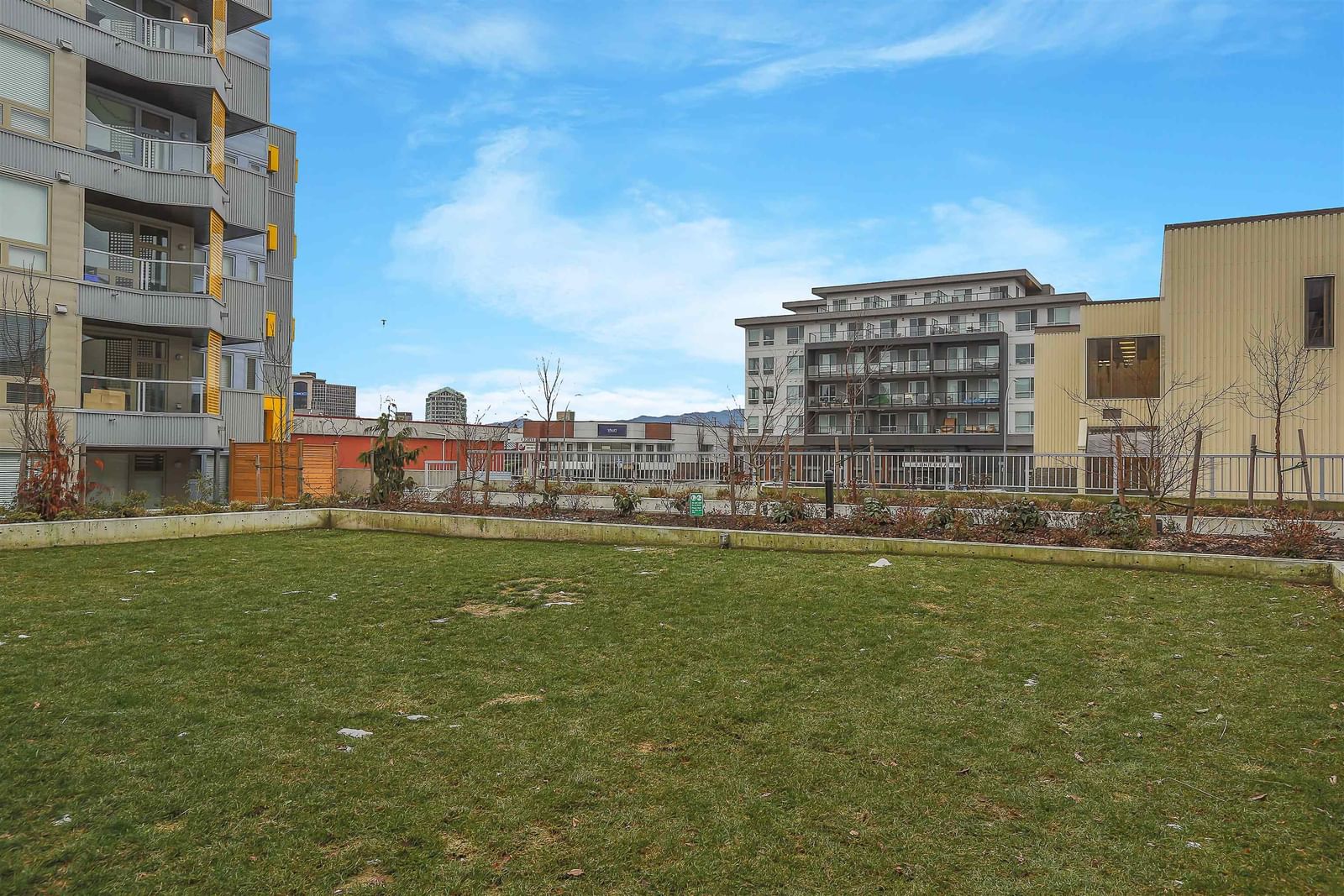 Listing Image 20