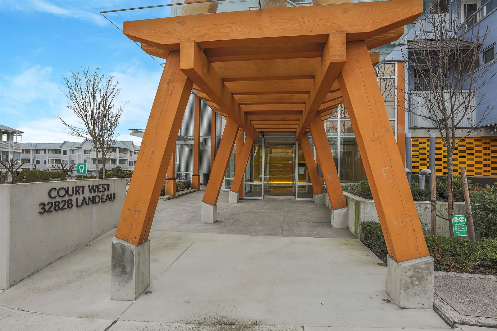 Listing Image 21