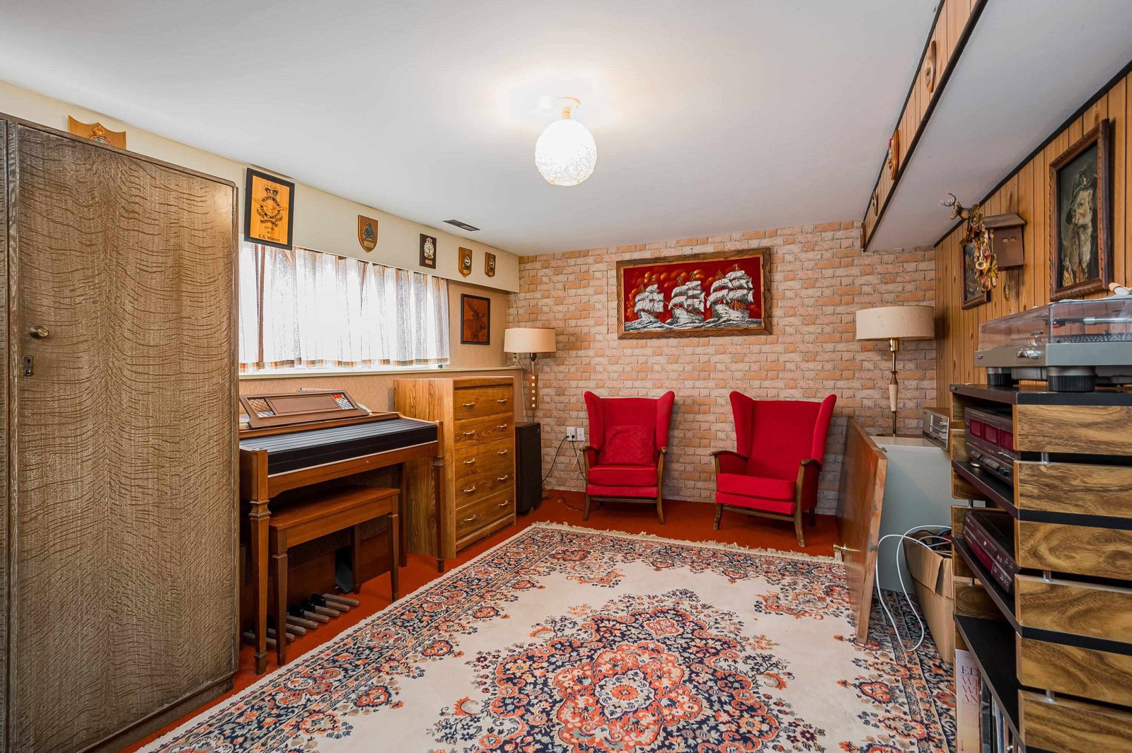 Listing Image 15
