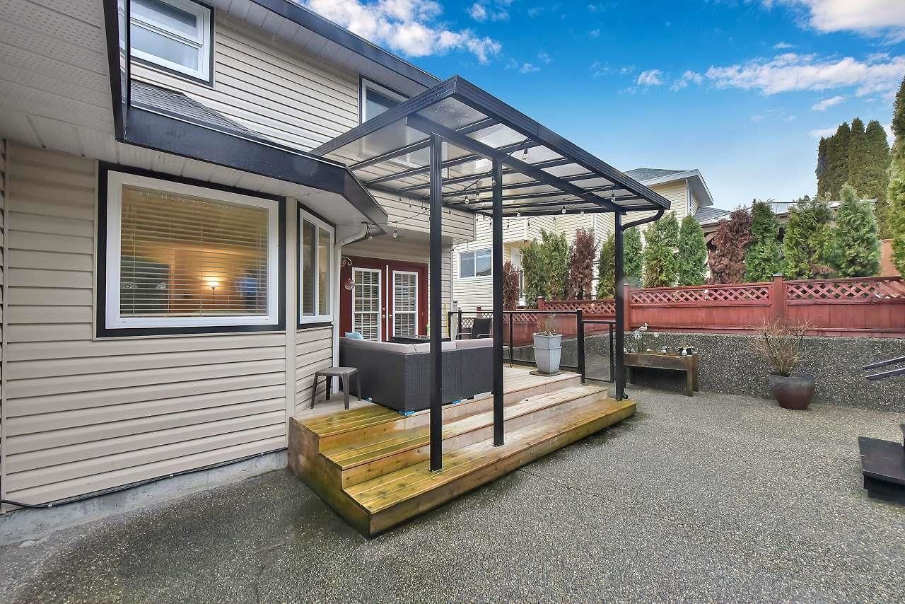 Listing Image 4