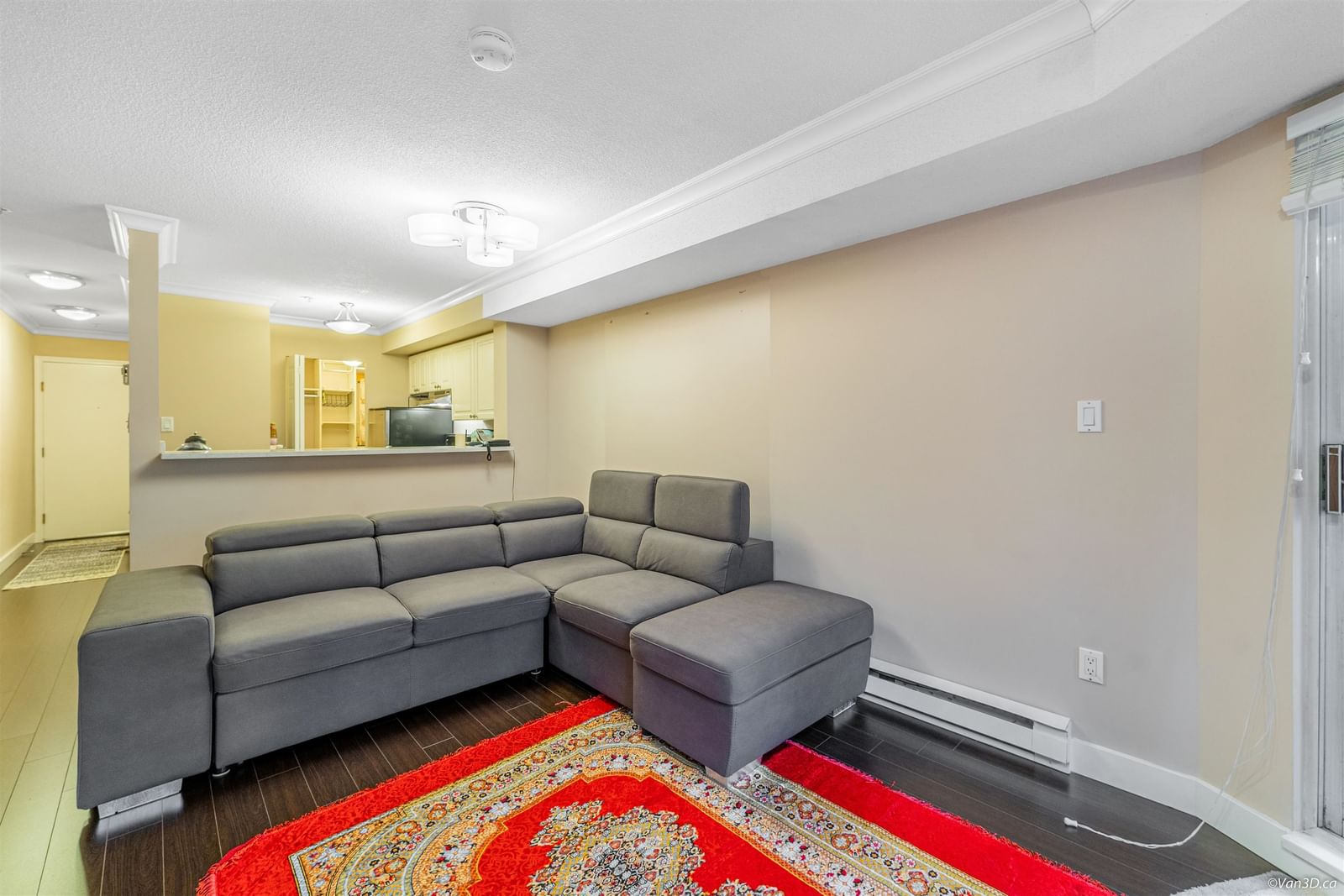 Listing Image 9