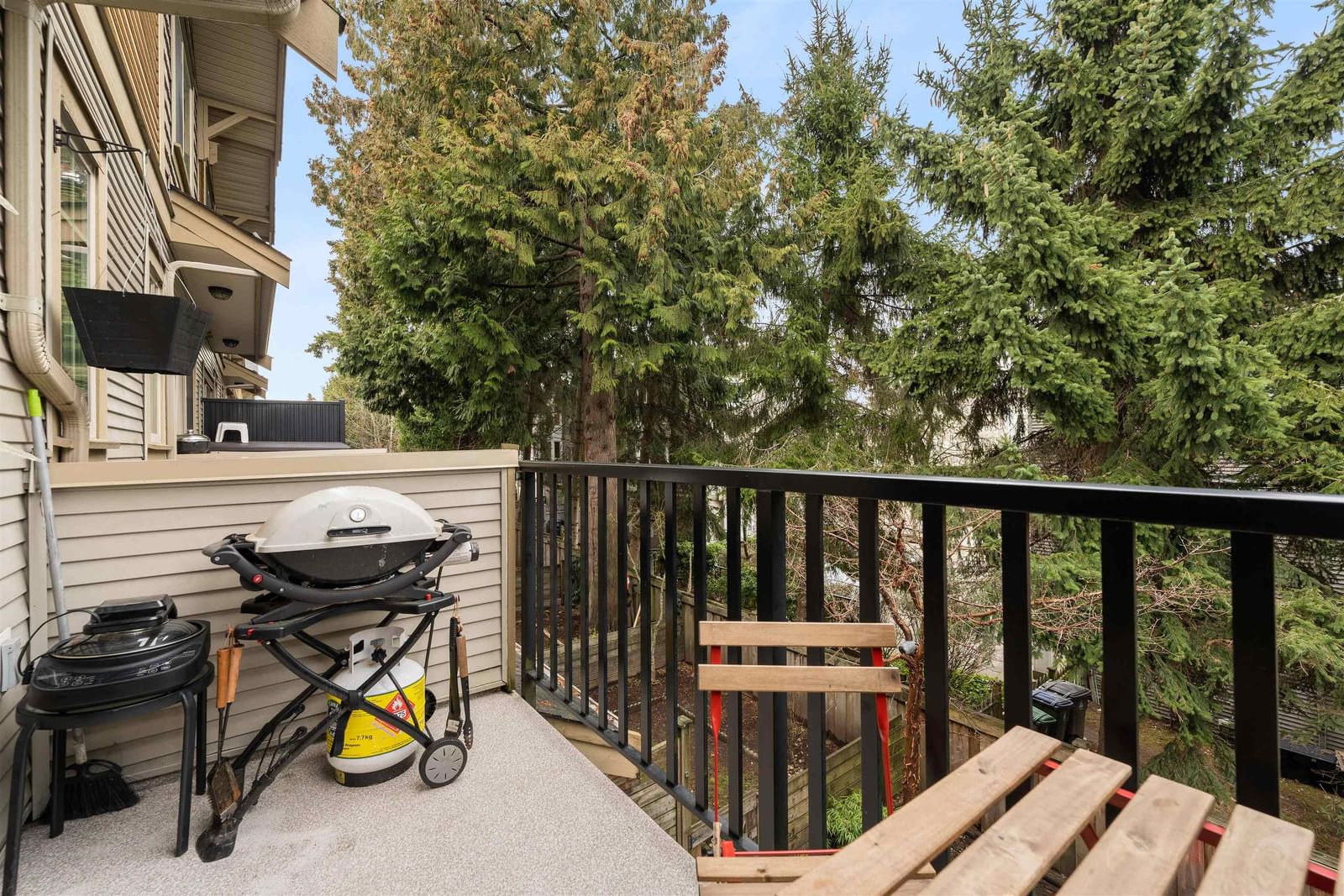 Listing Image 15