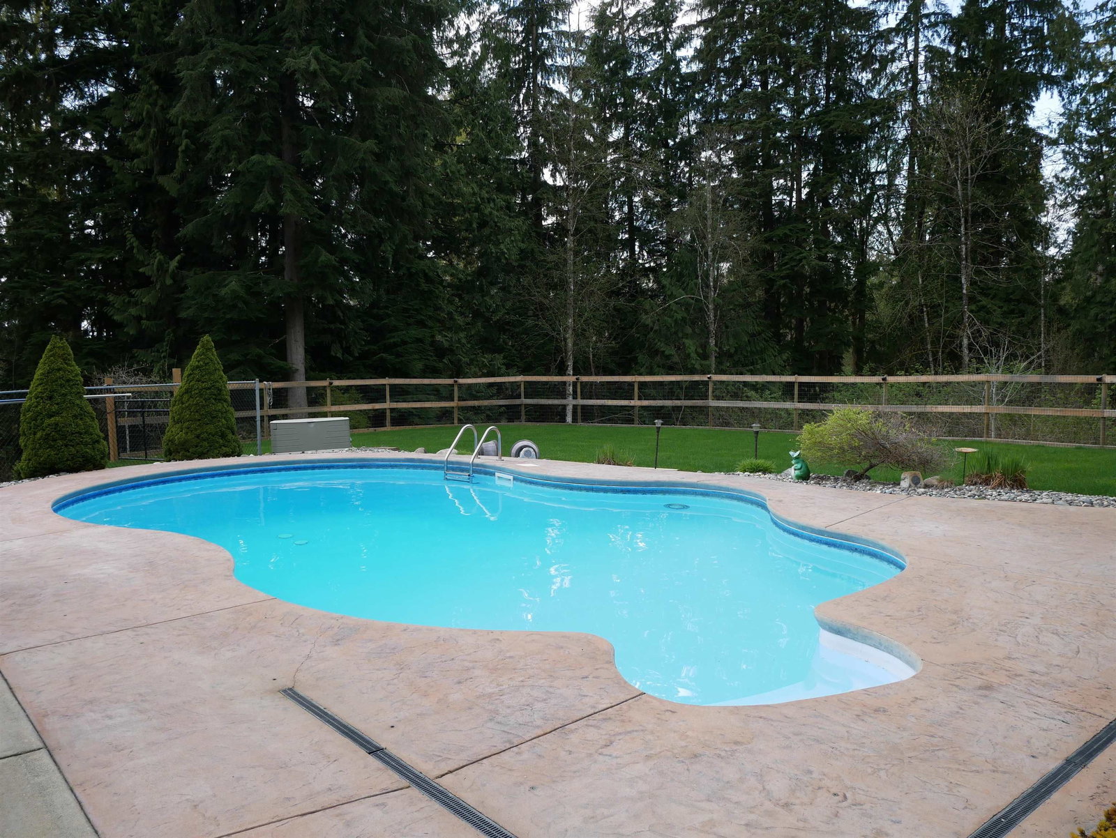 Listing Image 17