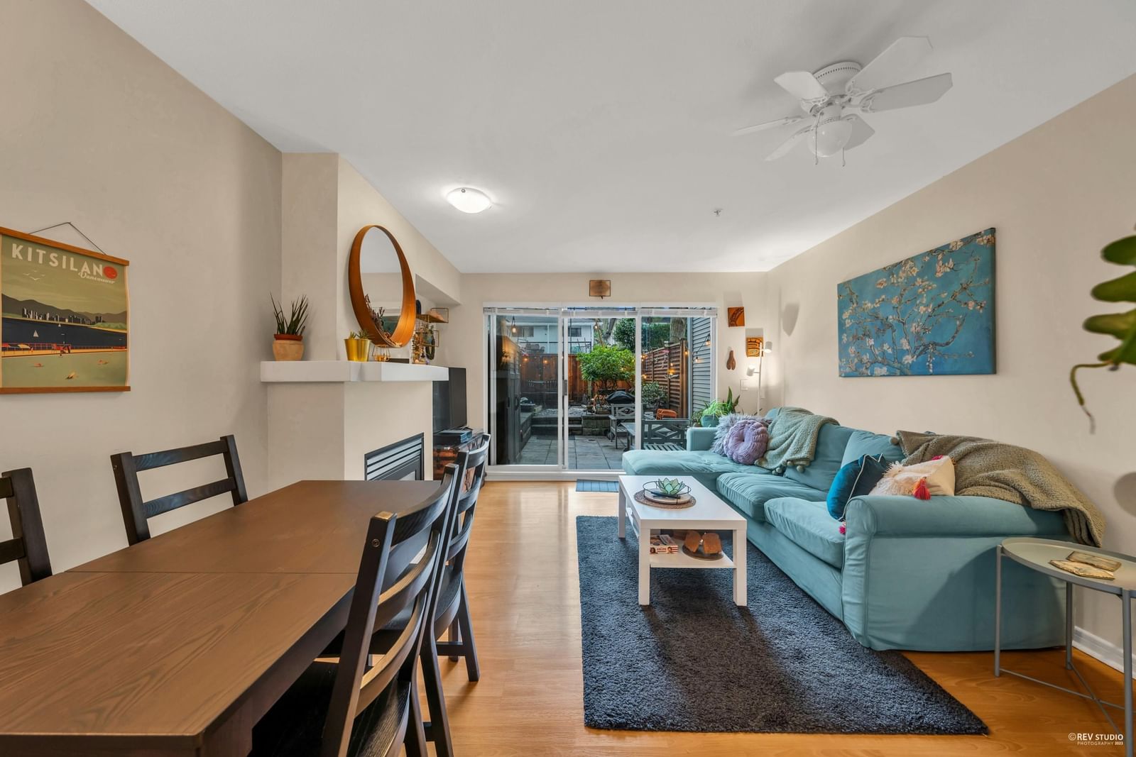 Listing Image 5