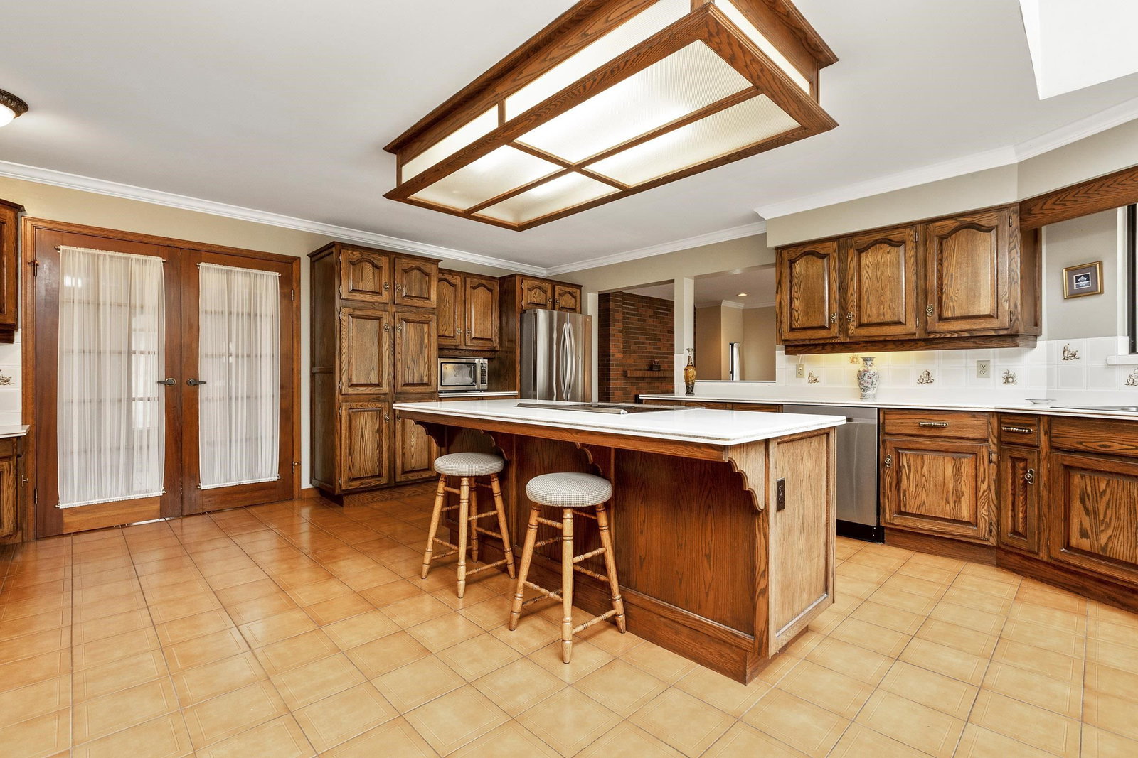 Listing Image 7