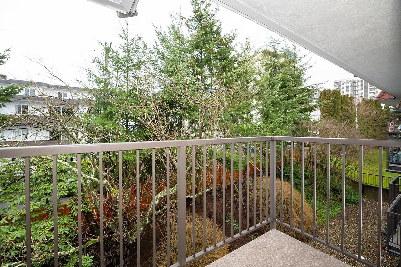 Listing Image 13