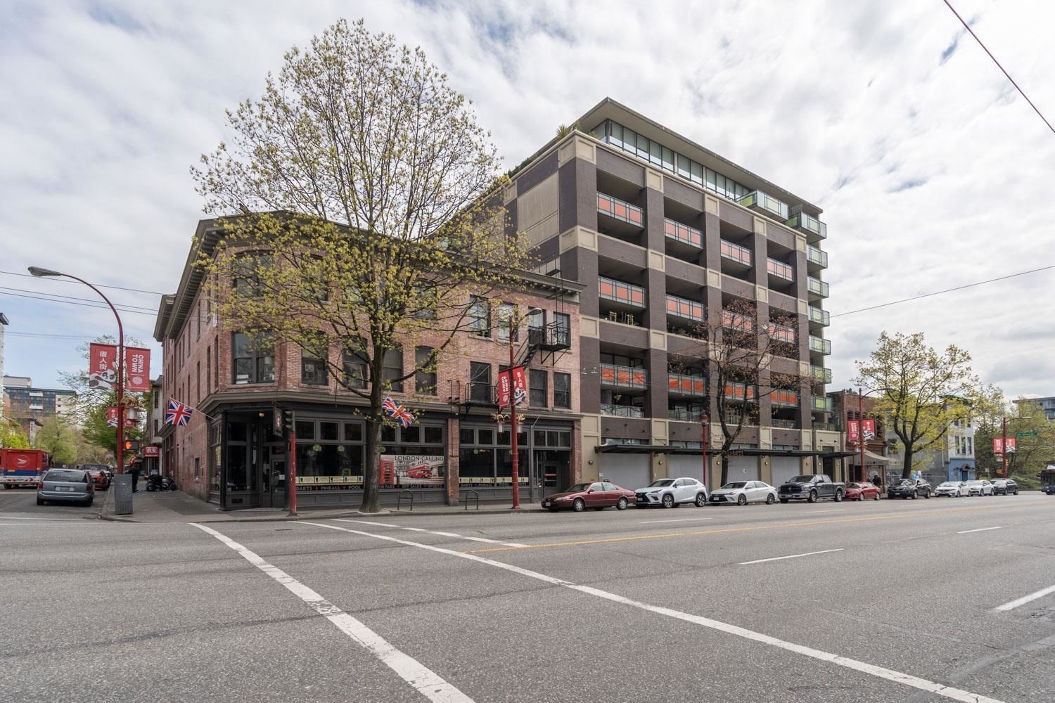 Listing Image 14