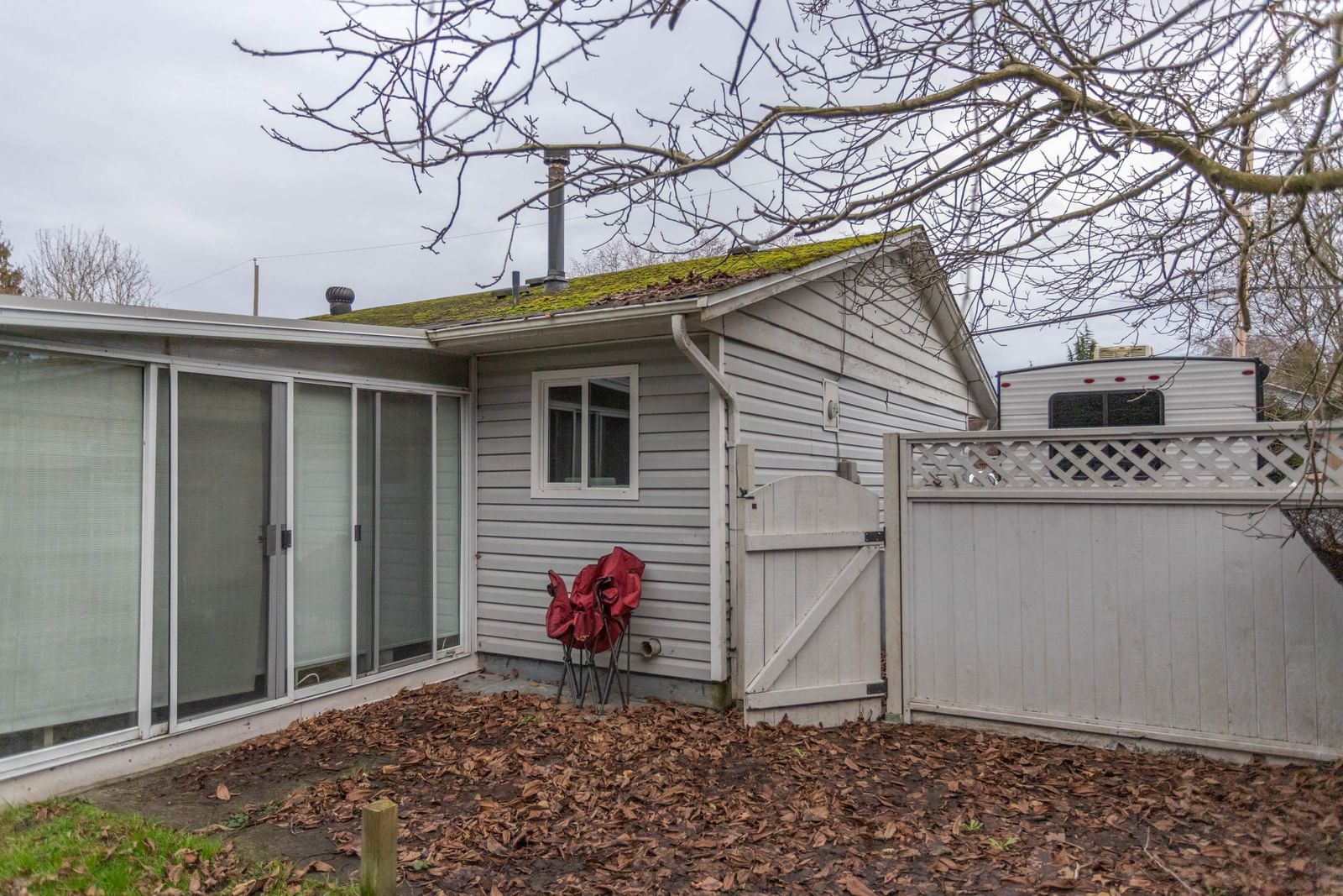 Listing Image 10