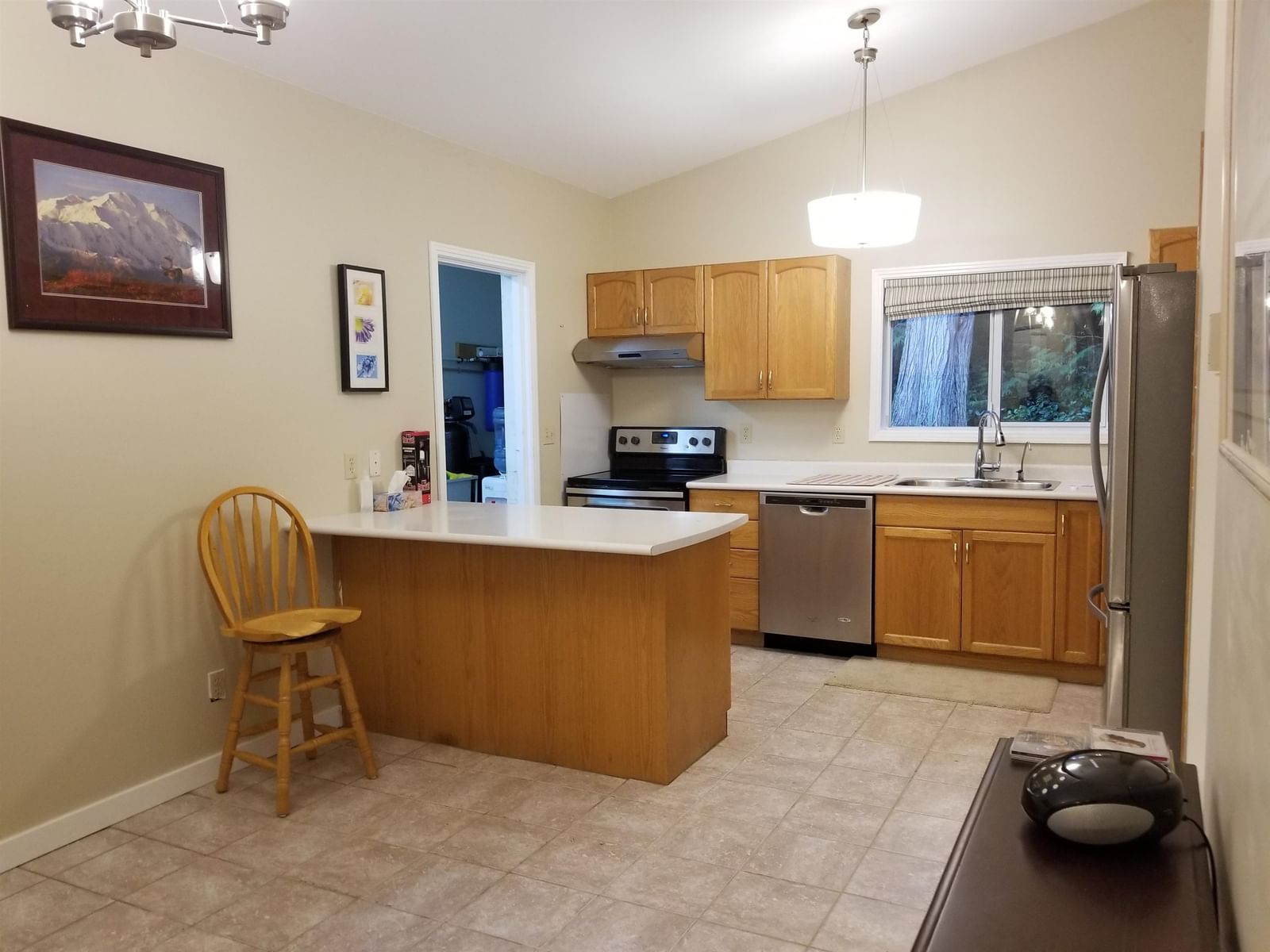 Listing Image 12