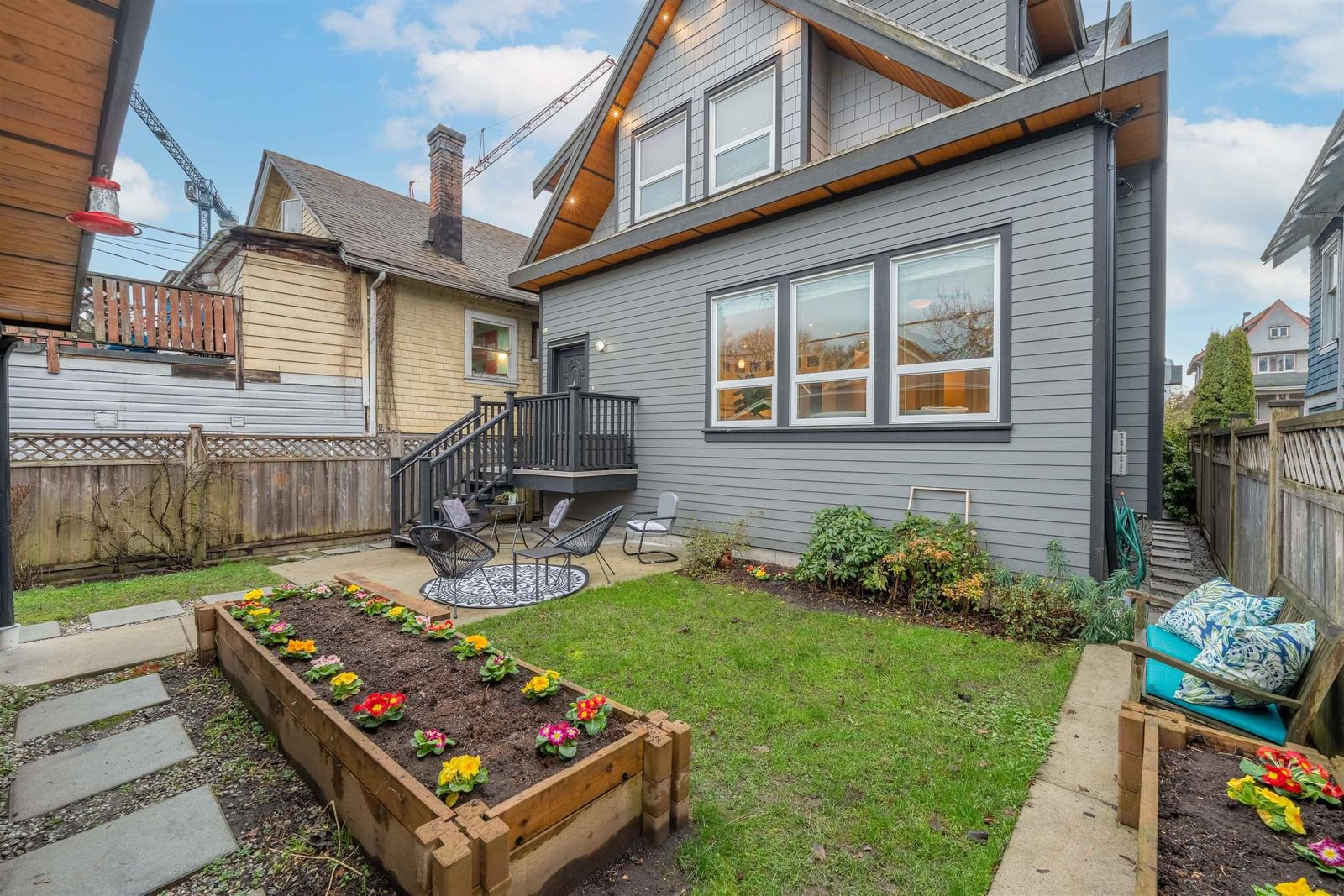 Listing Image 17
