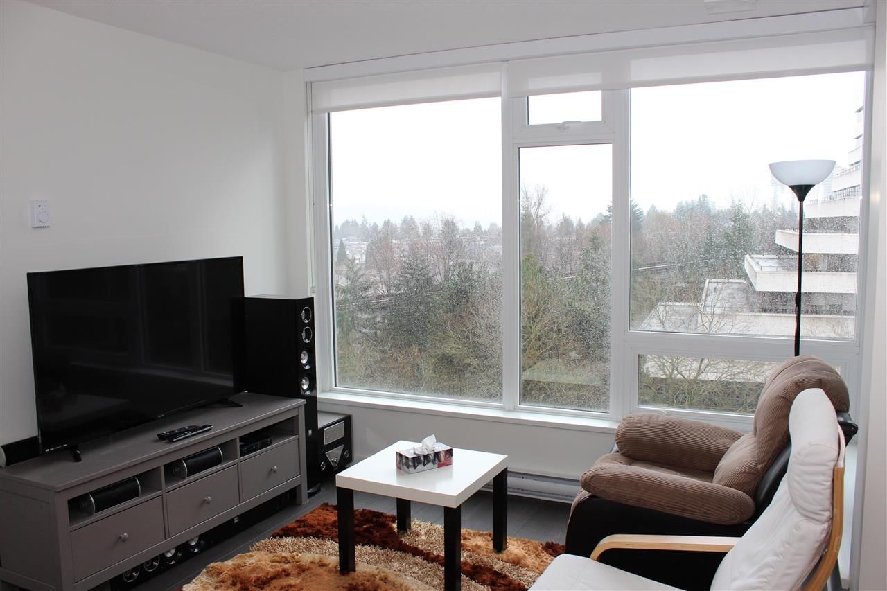 Listing Image 3