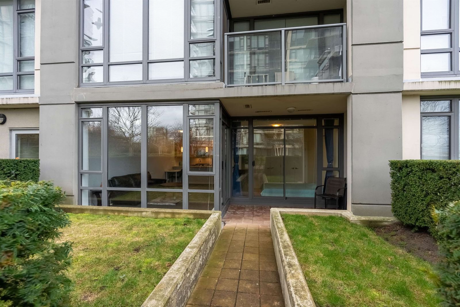 Listing Image 16