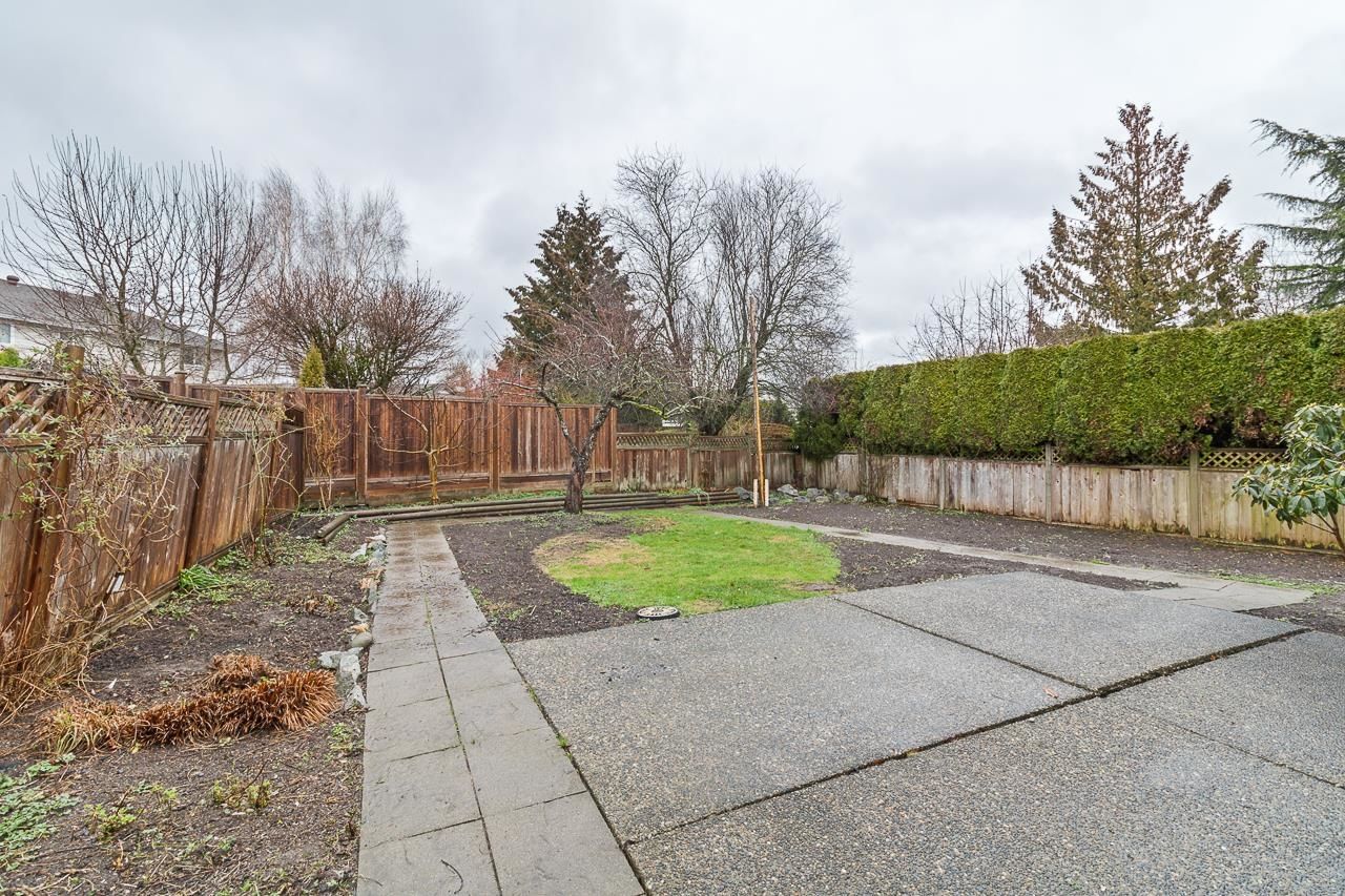 Listing Image 25