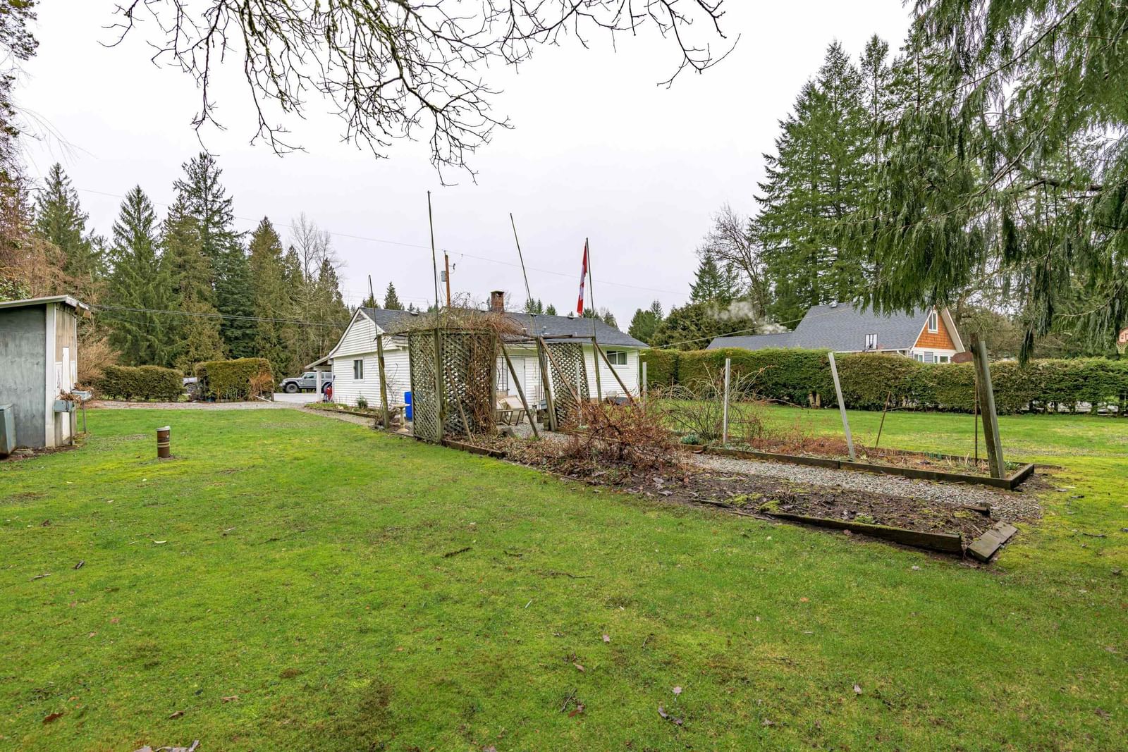 Listing Image 12