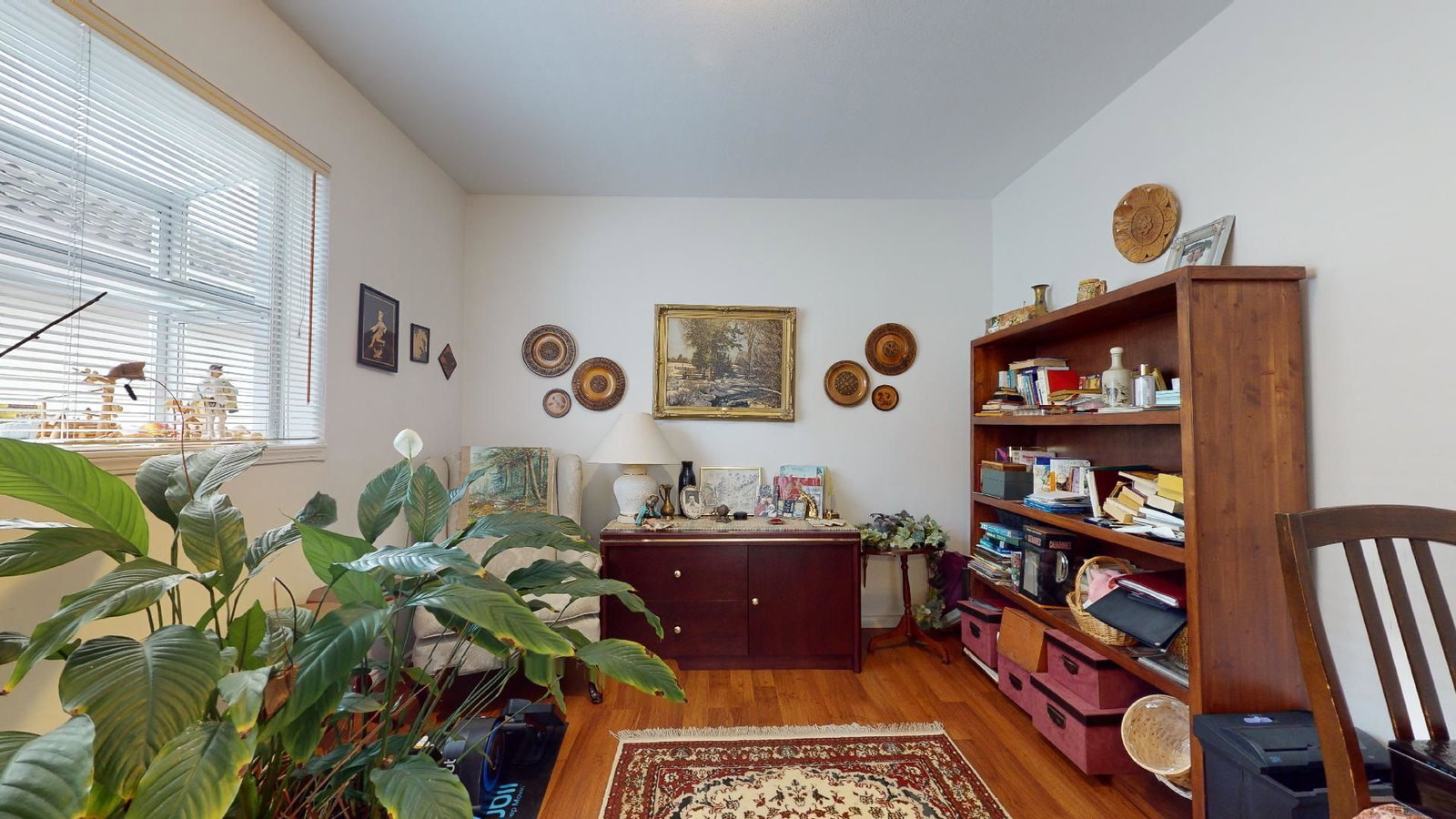 Listing Image 16