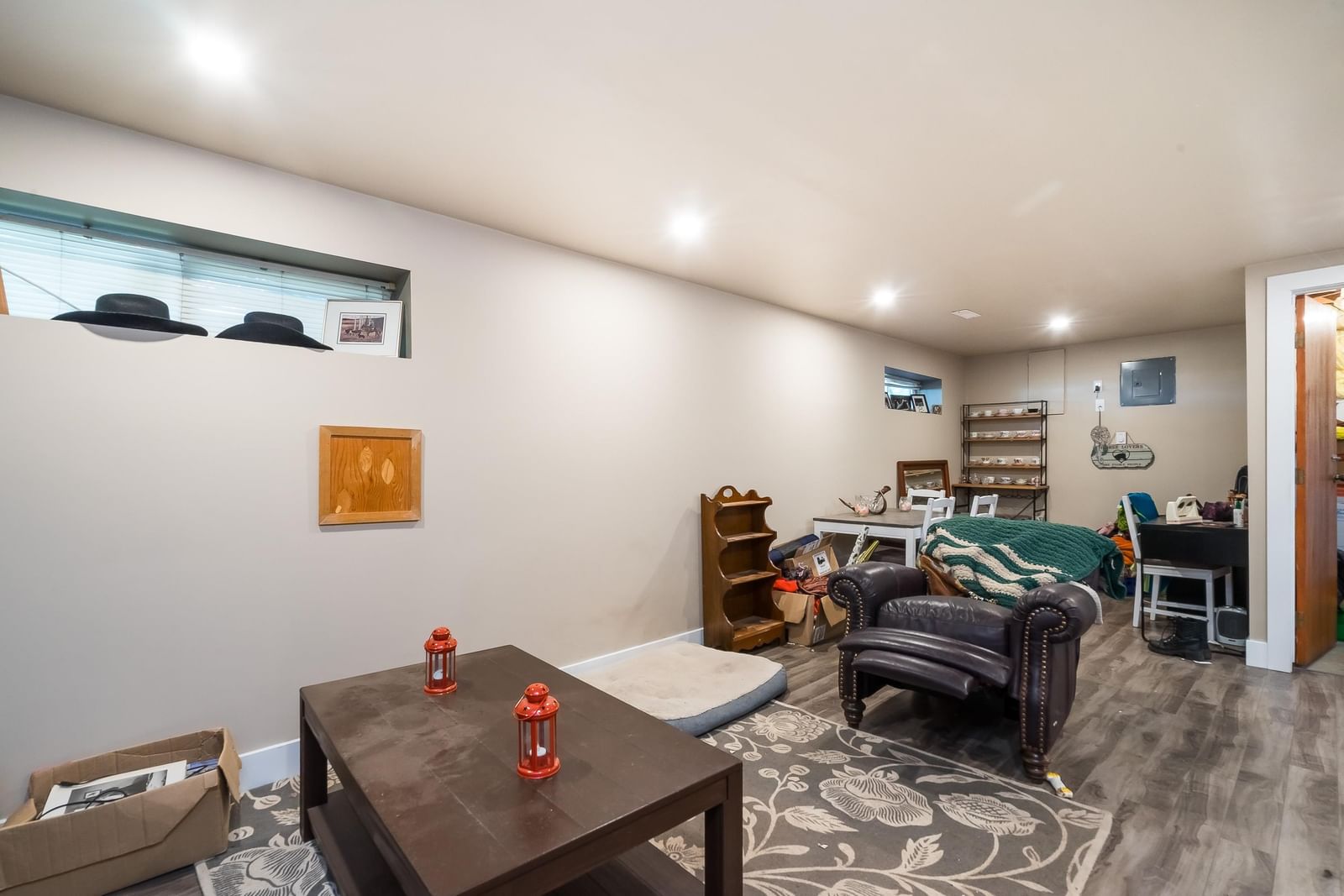 Listing Image 21