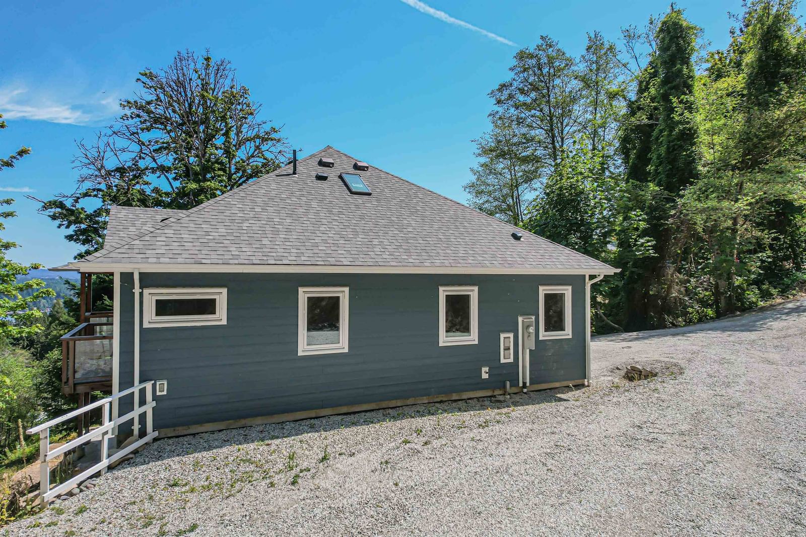 Listing Image 28