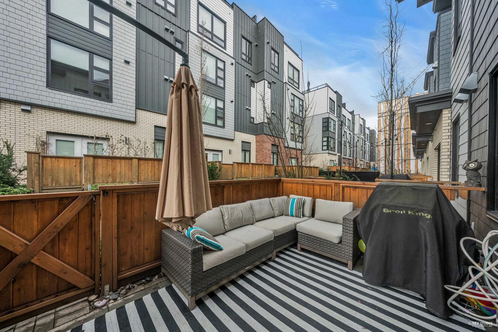 Listing Image 22