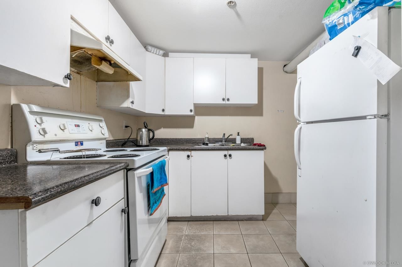 Listing Image 17