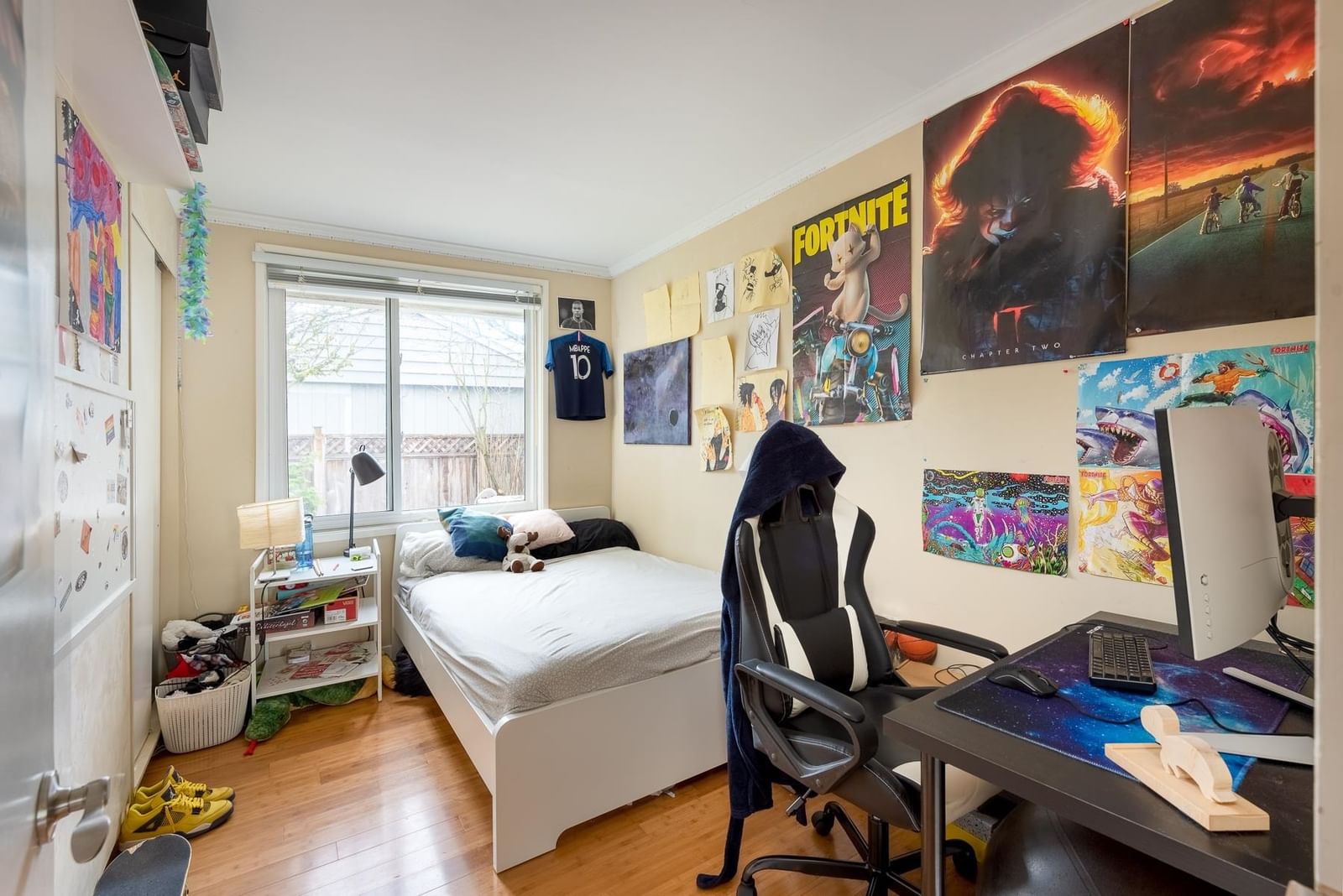 Listing Image 15