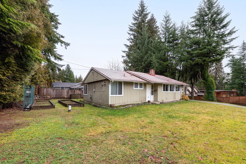 1876 Beaulynn Place, North Vancouver, V7J 2T1 | Image 2