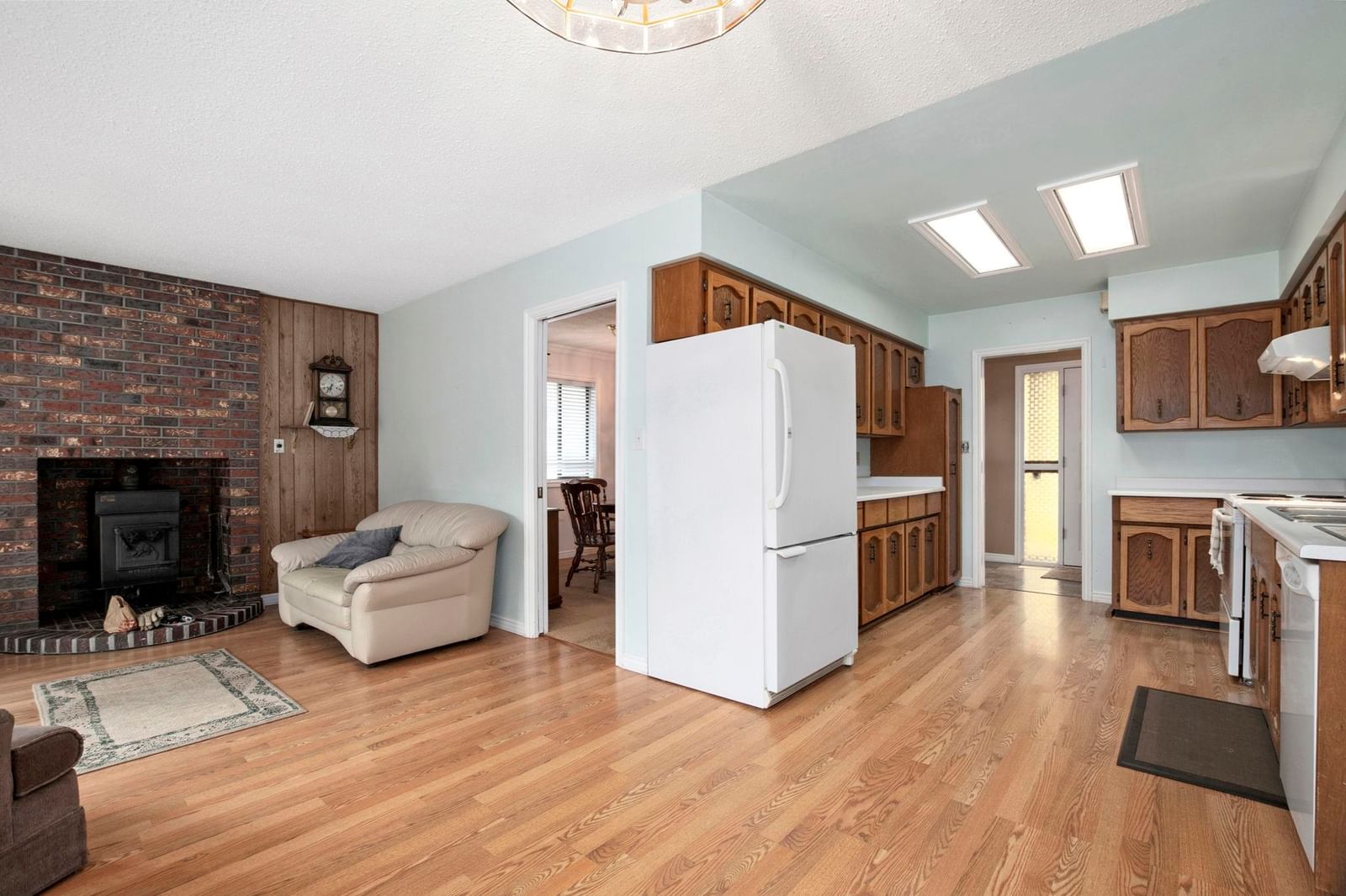 Listing Image 18