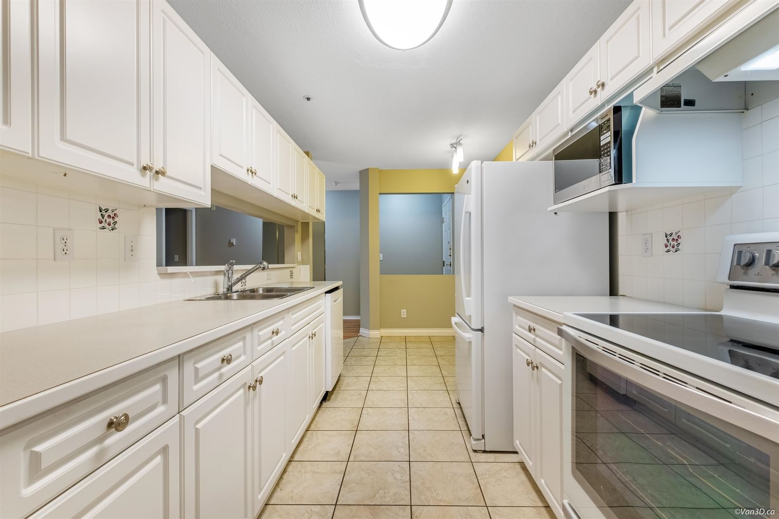Listing Image 6