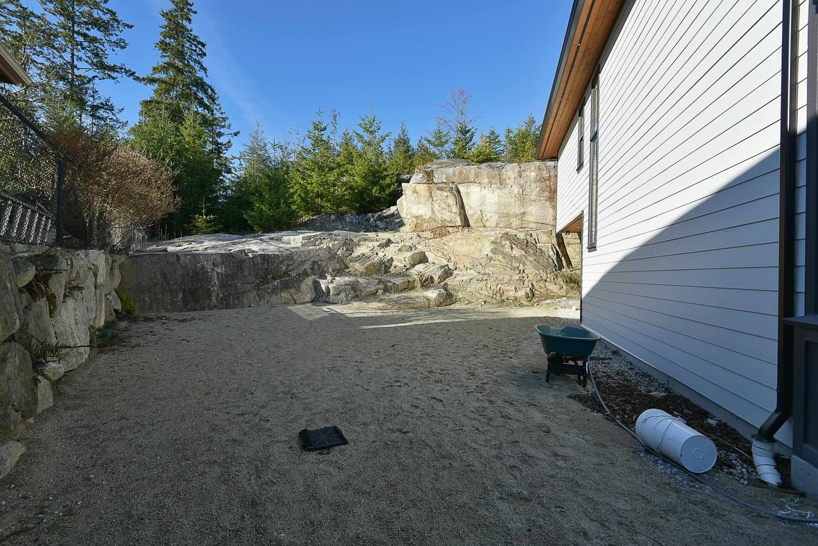 Listing Image 30