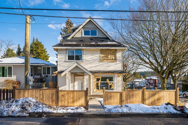 3605 Monmouth Avenue