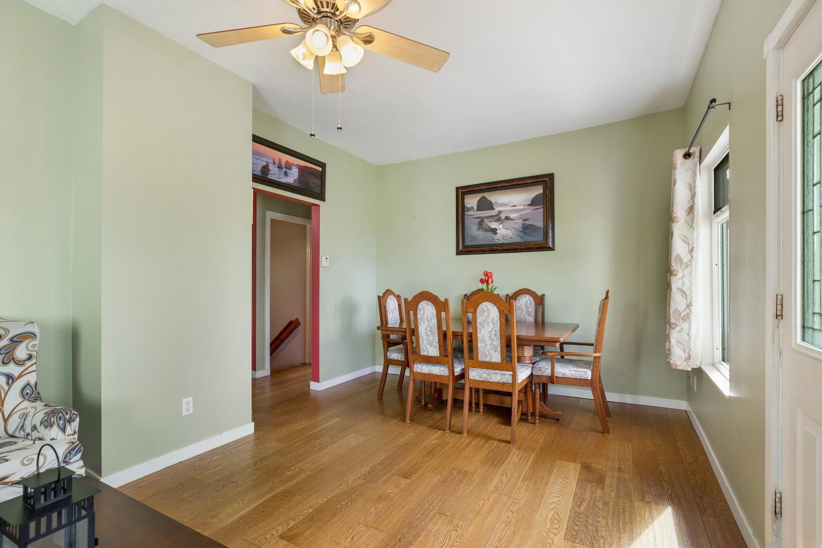Listing Image 12