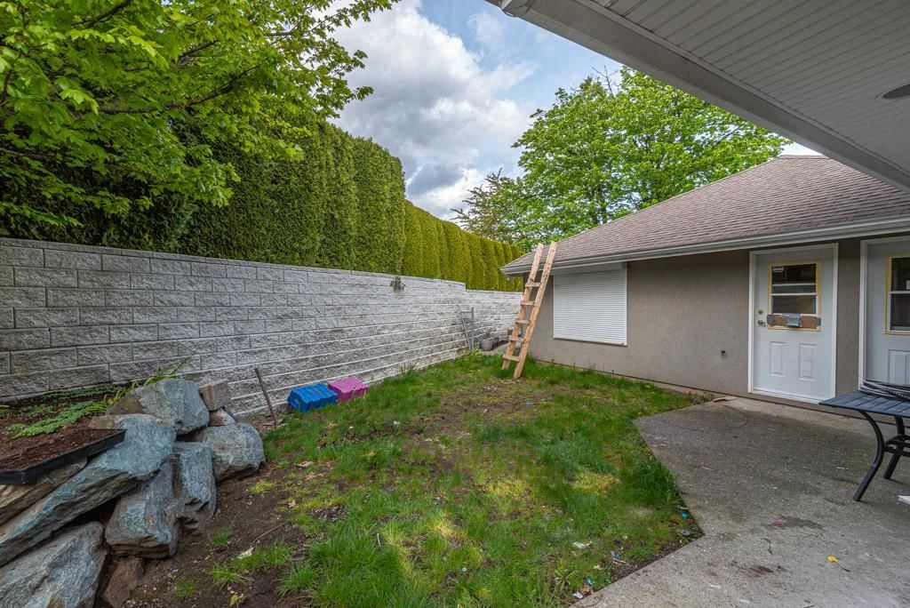 Listing Image 13