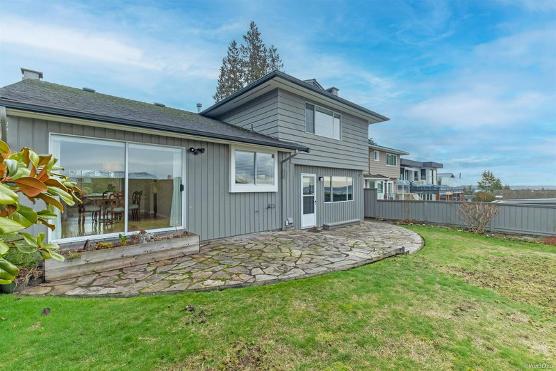 1405 20th Street, West Vancouver, V7V 3Z8 | Image 3
