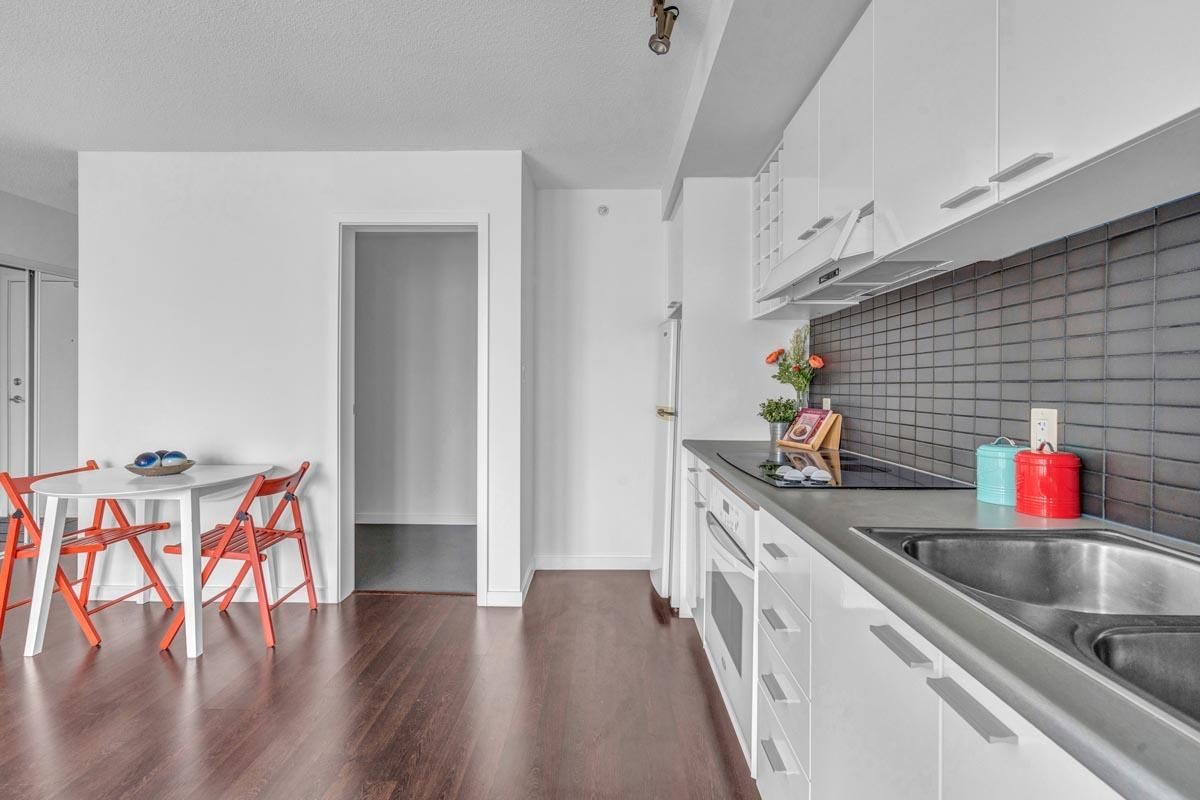 Listing Image 13