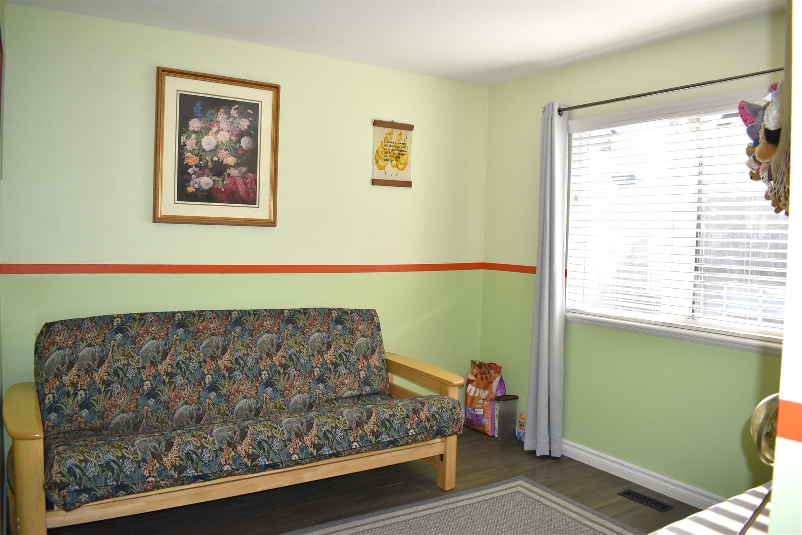 Listing Image 21