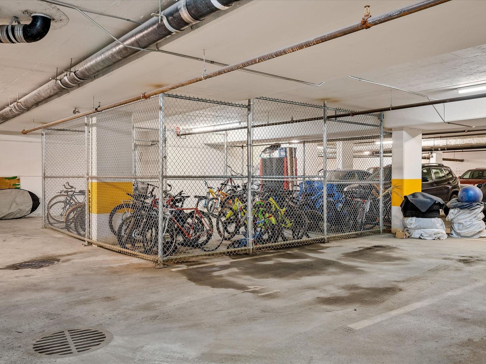 Listing Image 15