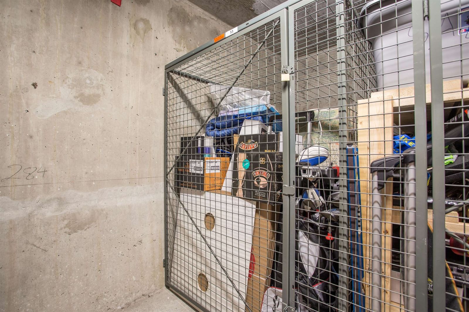 Listing Image 21