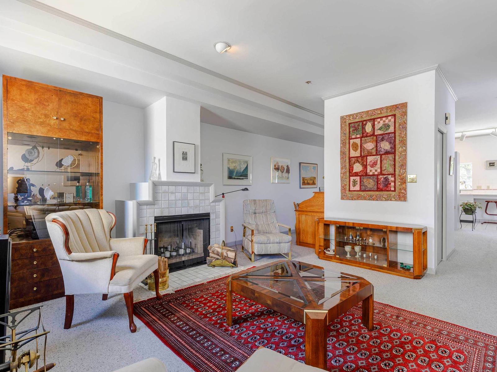 Listing Image 19