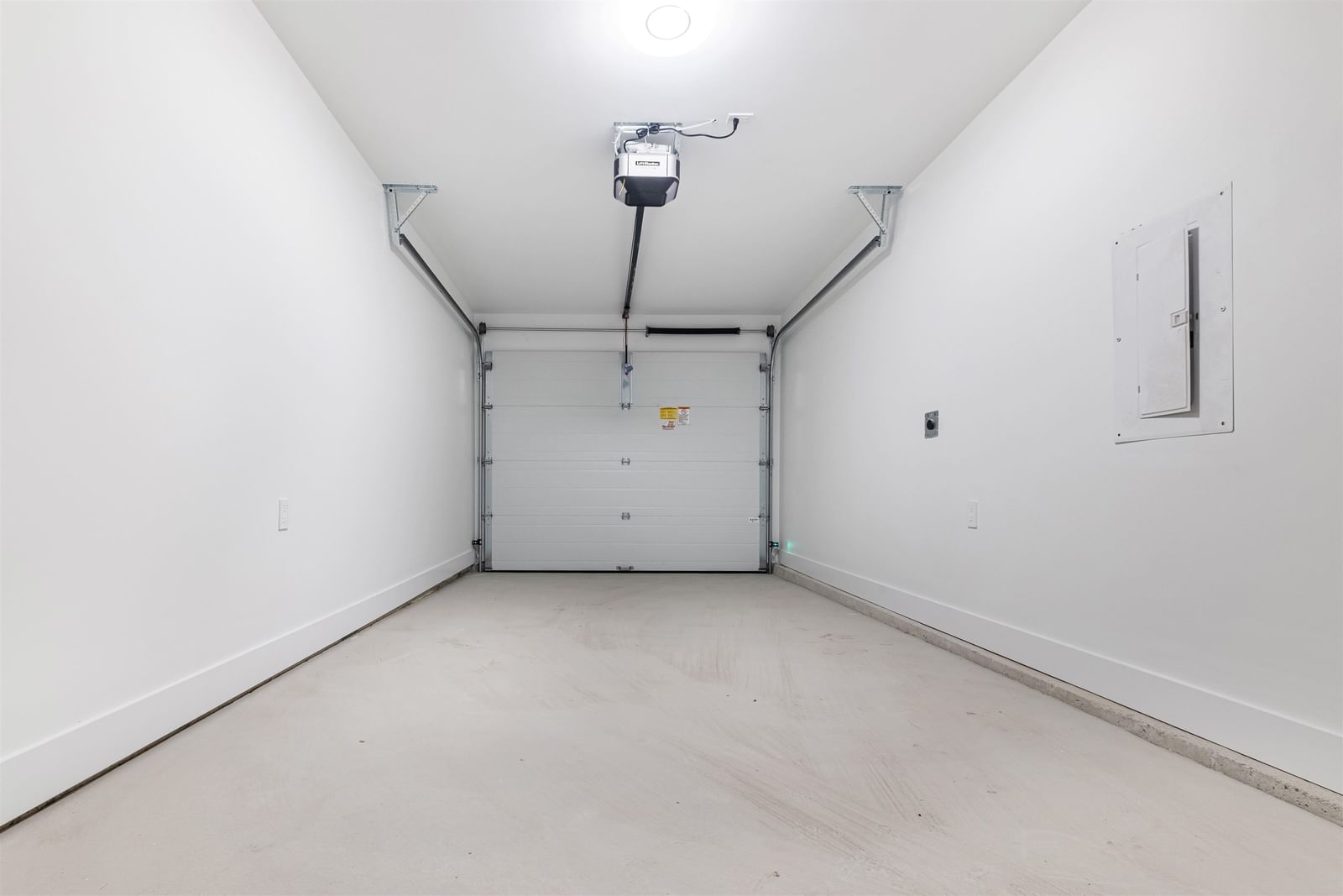 Listing Image 35
