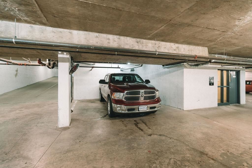 Listing Image 30