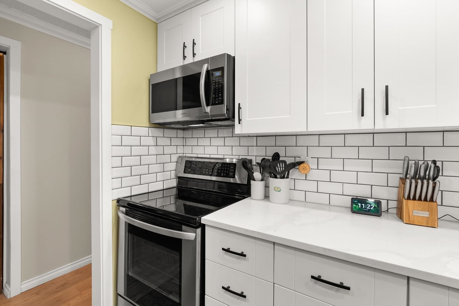 Listing Image 14