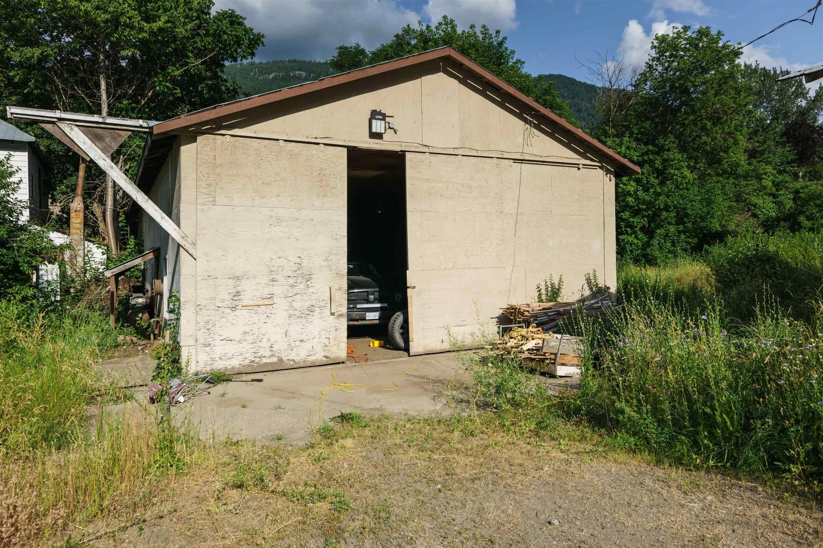 Listing Image 36