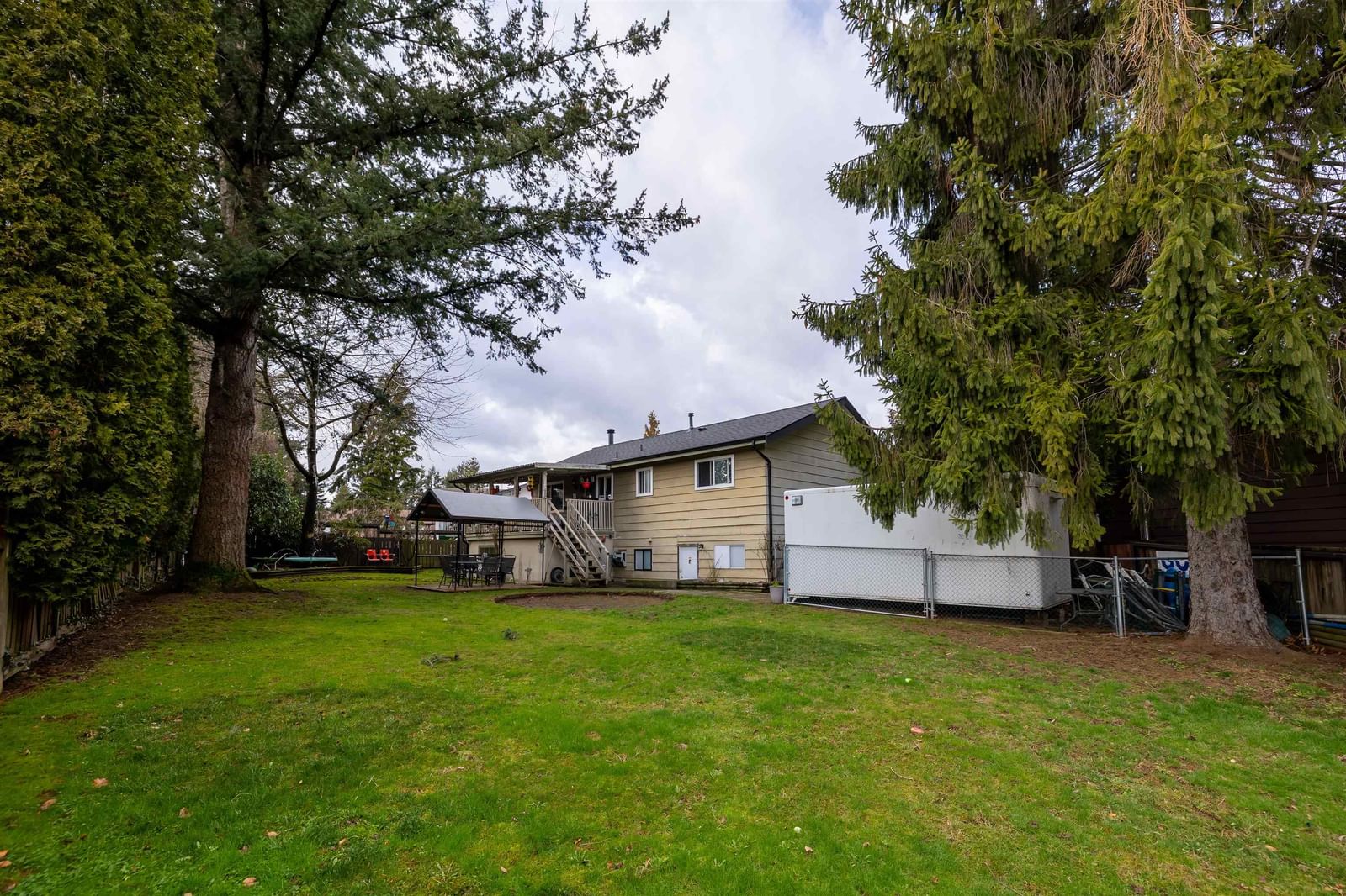 Listing Image 36